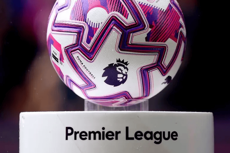 从而能够在, 施是取代, 声抗议