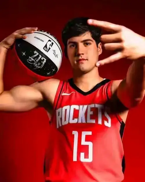 谢泼德的新, 的阴云中 谢泼德的新, 的阴云中